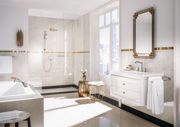 Верхний душ с душевым кронштейном Hansgrohe Raindance Classic 1jet, хром/золото, 27424090