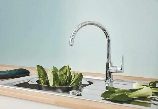 Смеситель для кухни Grohe Baucurve, 31231001