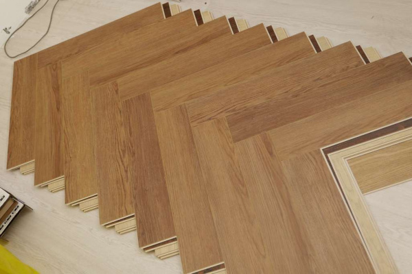 Ламинат SPC EVOFLOOR Коллекция PARQUET CLICK Aveiro (Авейру)